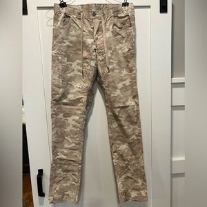 BYLT Basics BYLT Pant, sand camo, size medium